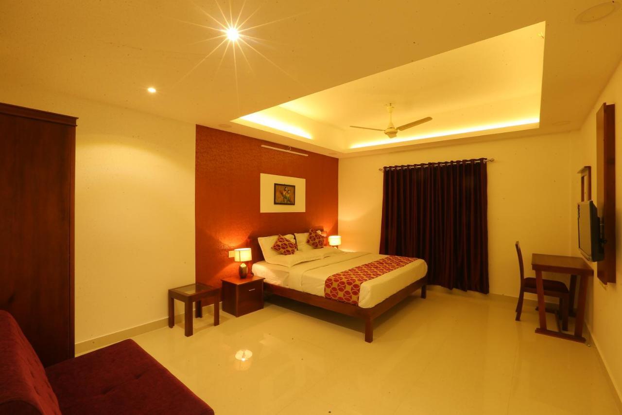 Hotel Hilite Inn Kochi Extérieur photo