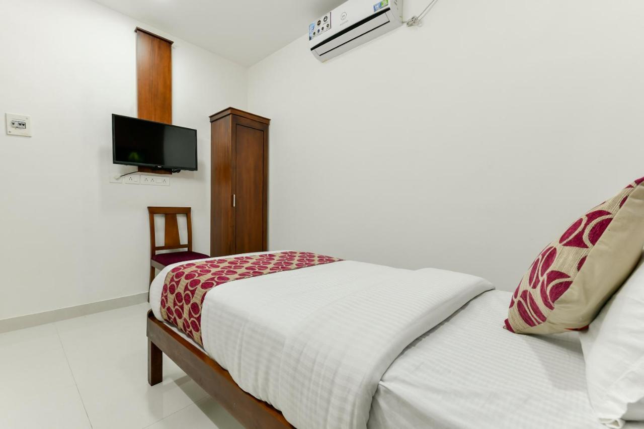 Hotel Hilite Inn Kochi Extérieur photo