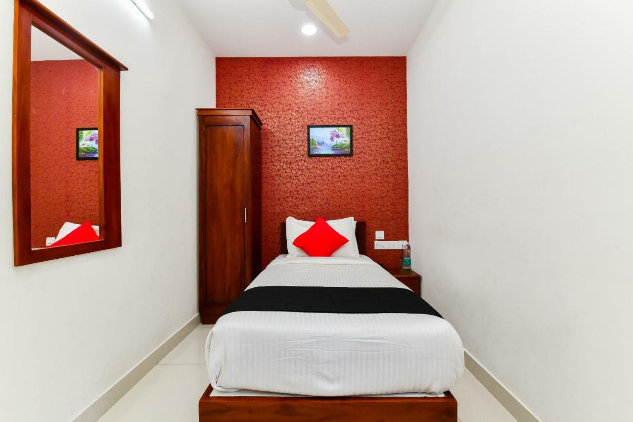 Hotel Hilite Inn Kochi Extérieur photo